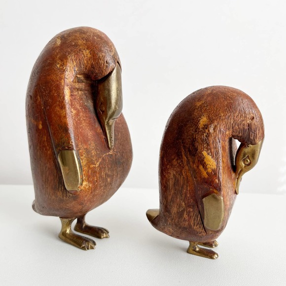 Vintage Hand Carved Wood and Brass Penguin Figurines - Picture 3 of 6
